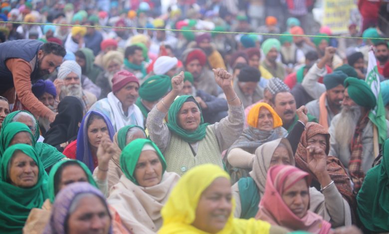New Delhi: Farmers protest against the Centre's three new contentious farm laws